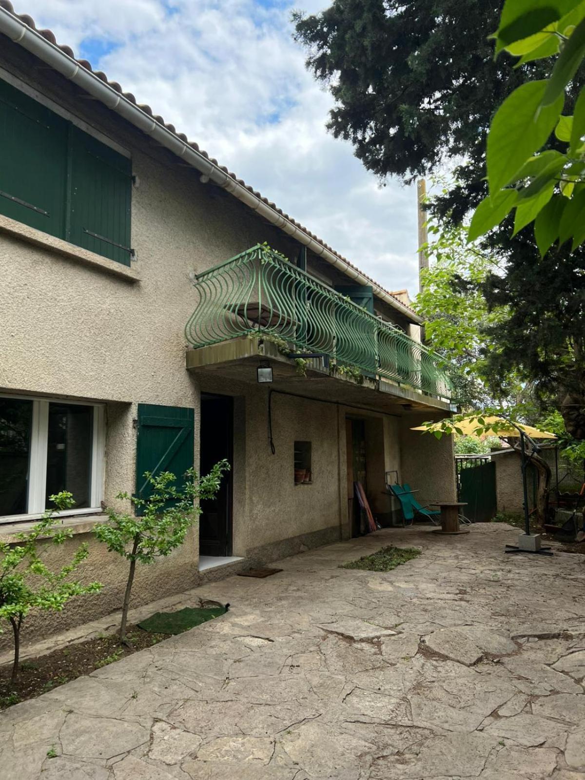 En Bois Dans Ancienne Batisse Séjour chez l'habitant